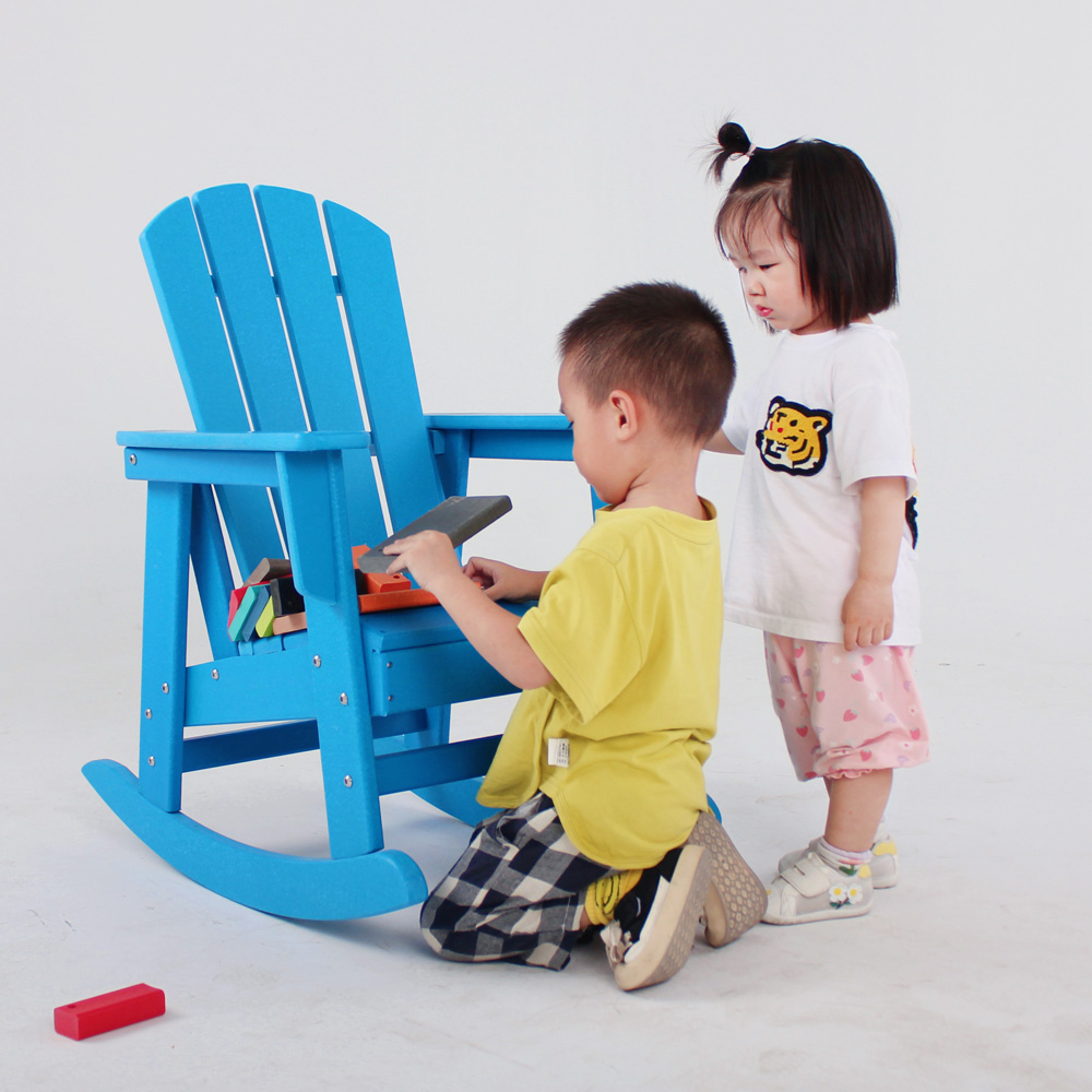 صندلی گهواره ای CCM001 Adirondack با دسته بازو پهن بدون فرمالدئید برای کودکان در باغ پاسیو بدون رنگ
